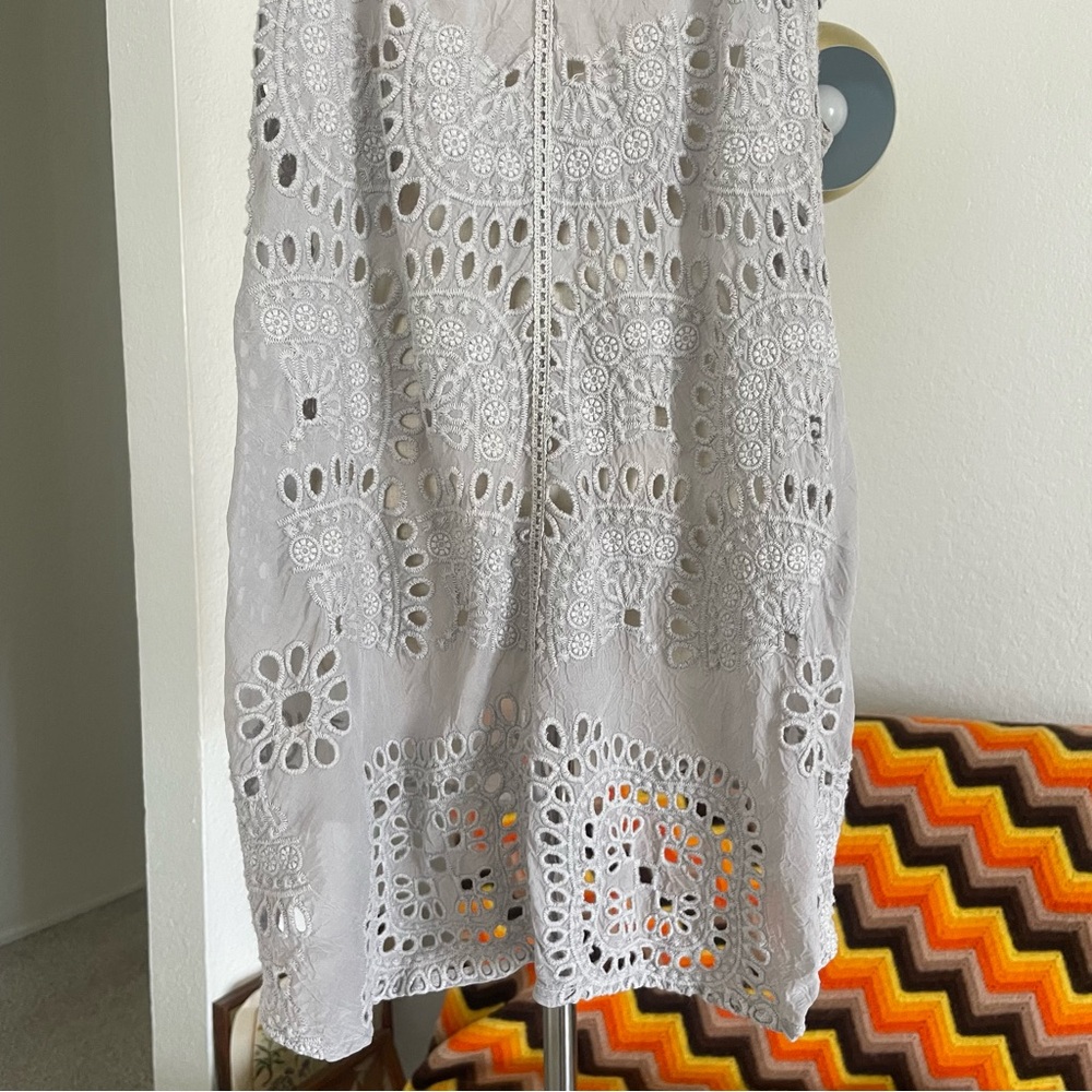 Johnny Was Marietta Cap Sleeve Eyelet Blouse - Picture 7 of 11